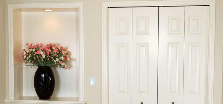 residential closet door repair in Rialto